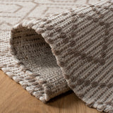 Safavieh Montauk Mtk652T Brown/Beige Rugs.