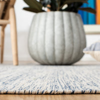 Safavieh Montauk Mtk653N Navy/Beige Area Rug