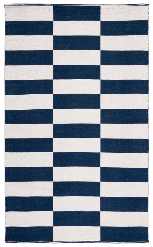 Safavieh Montauk Mtk705N Navy/Ivory Area Rug