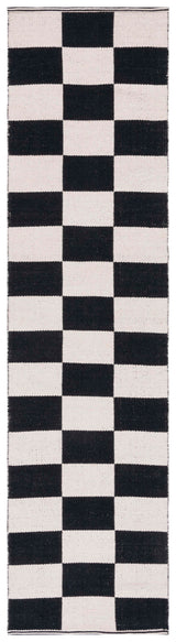 Safavieh Montauk Mtk705Z Black/Ivory Rug.
