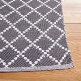 Safavieh Montauk Mtk706H Black/Ivory Rug.