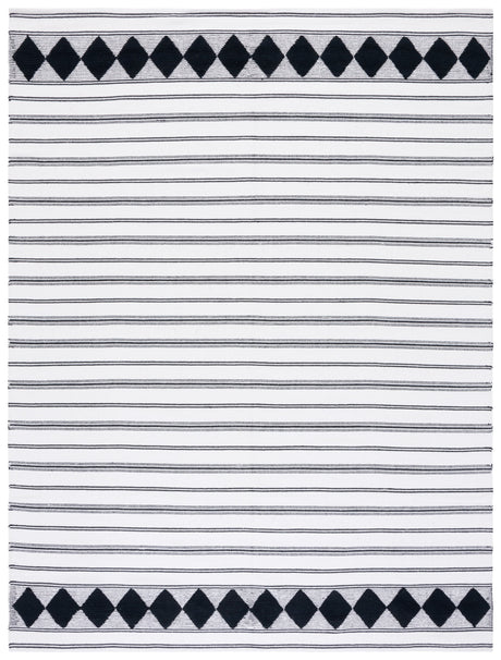 Safavieh Montauk Mtk708Z Black/Ivory Rug.