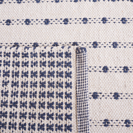 Safavieh Montauk Mtk714N Navy/Ivory Rug.