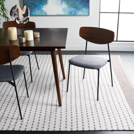 Safavieh Montauk Mtk714T Brown/Ivory Rug.