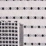 Safavieh Montauk Mtk714Z Black/Ivory Rug.