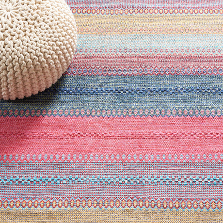 Safavieh Montauk Mtk851Q Red/Blue Rug.