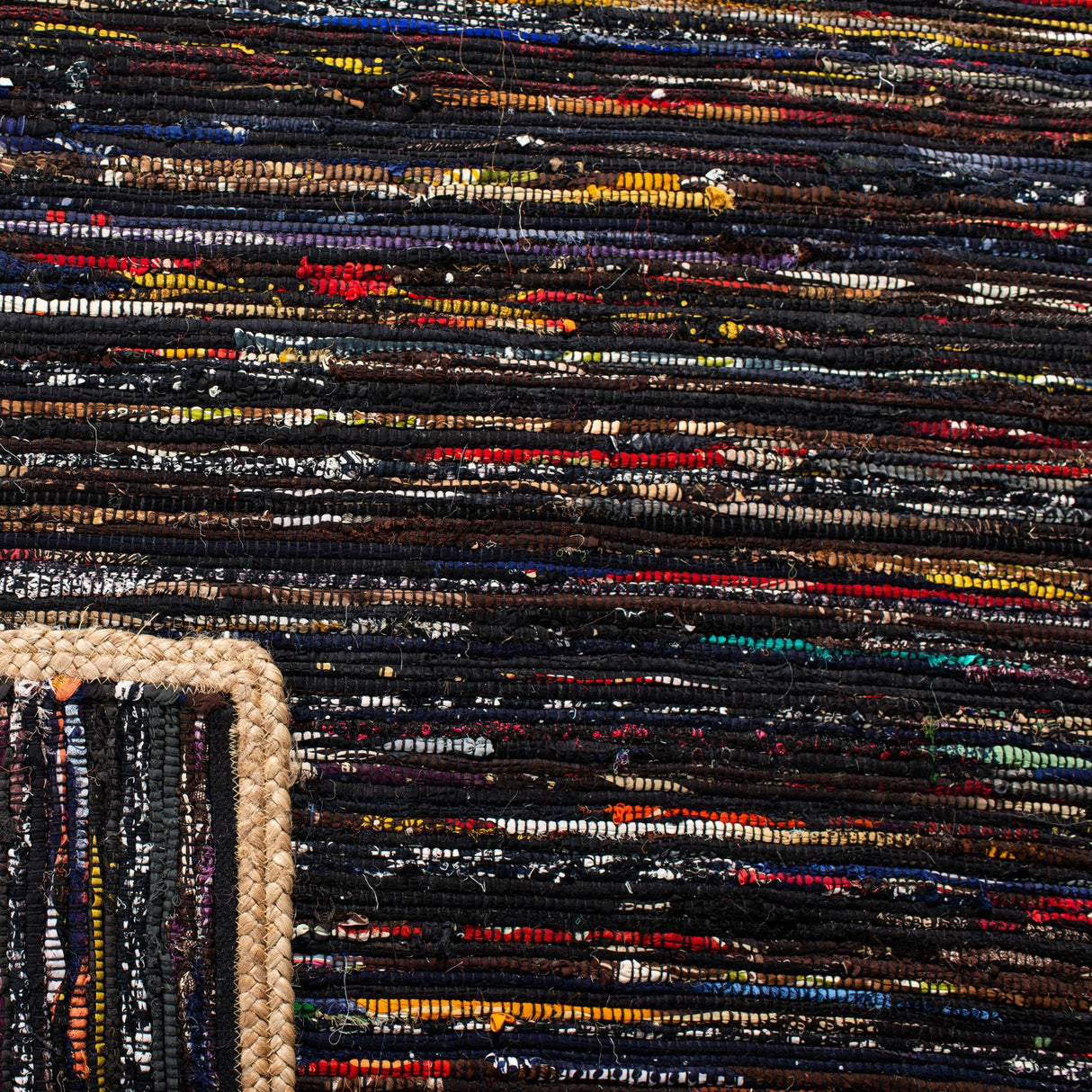 Safavieh Montauk Mtk960Z Black/Natural Rugs.