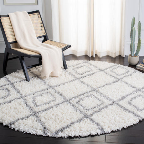 Safavieh Moroccan Tassel Shag Mts335B Ivory/Light Grey Area Rug