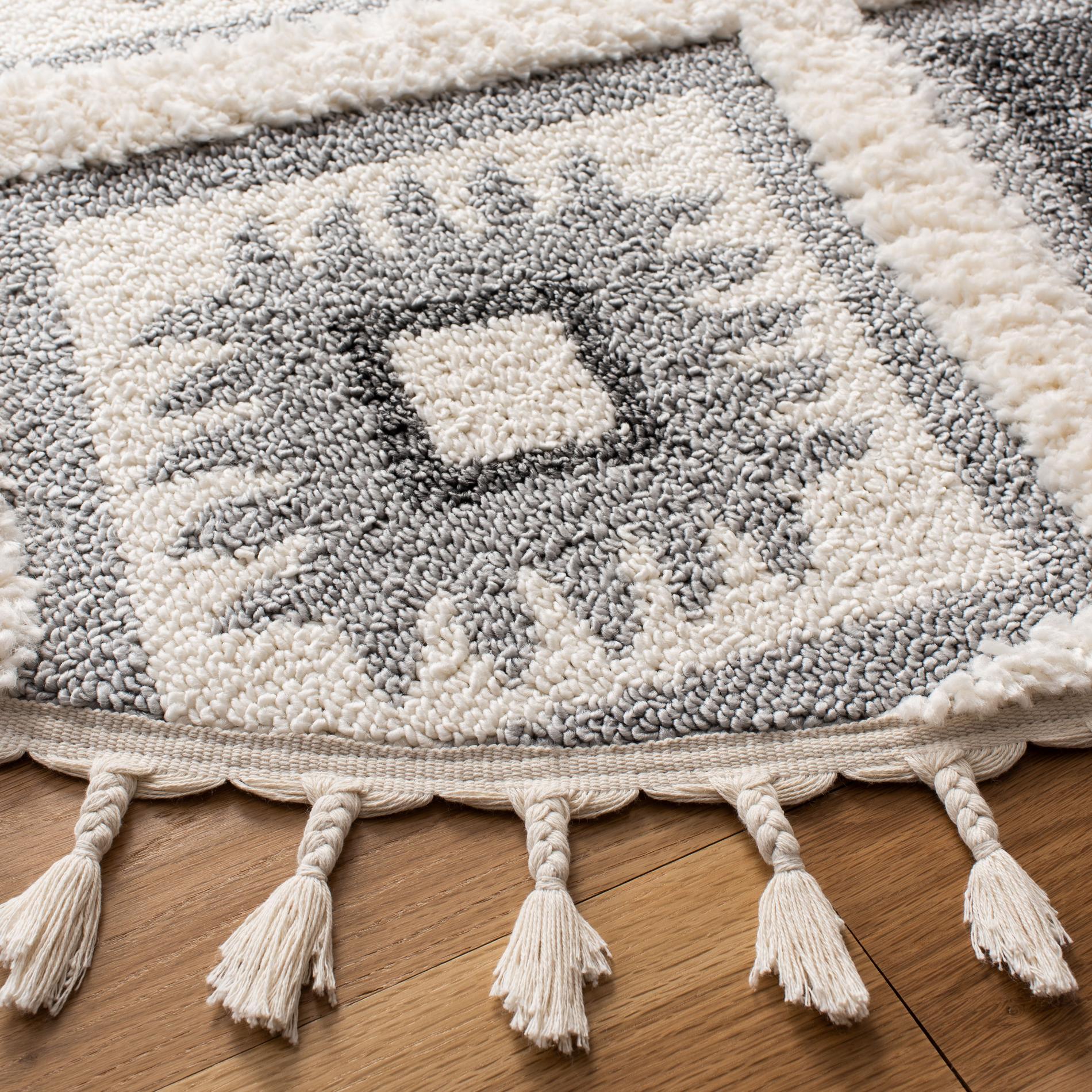 Safavieh Moroccan Tassel Shag Mts601F Ivory/Grey Area Rug