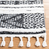 Safavieh Moroccan Tassel Shag Mts632Z Black/Ivory Rug.
