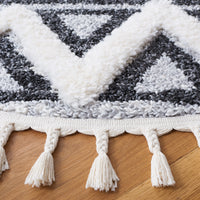 Safavieh Moroccan Tassel Shag Mts634F Grey/Black Area Rug