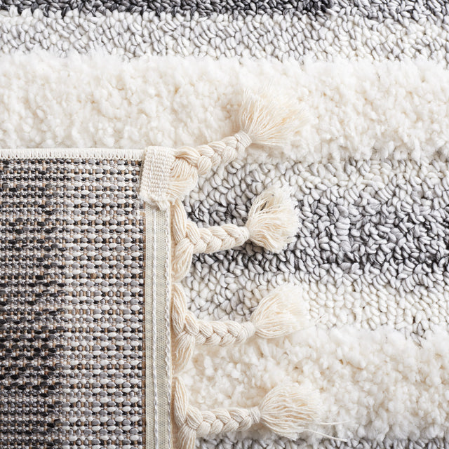 Safavieh Moroccan Tassel Shag Mts648A Ivory/Grey Rug.