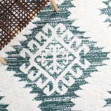 Safavieh Moroccan Tassel Shag Mts652Y Green/Ivory Rug.