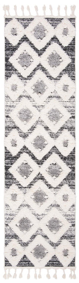Safavieh Moroccan Tassel Shag Mts664G Grey/Ivory Rug.