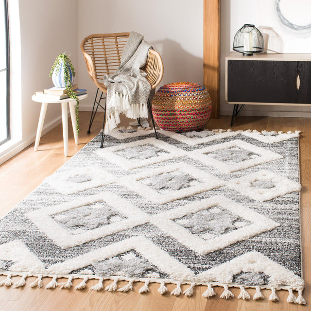 Safavieh Moroccan Tassel Shag Mts664G Grey/Ivory Area Rug