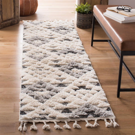 Safavieh Moroccan Tassel Shag Mts688F Ivory/Grey Rug.