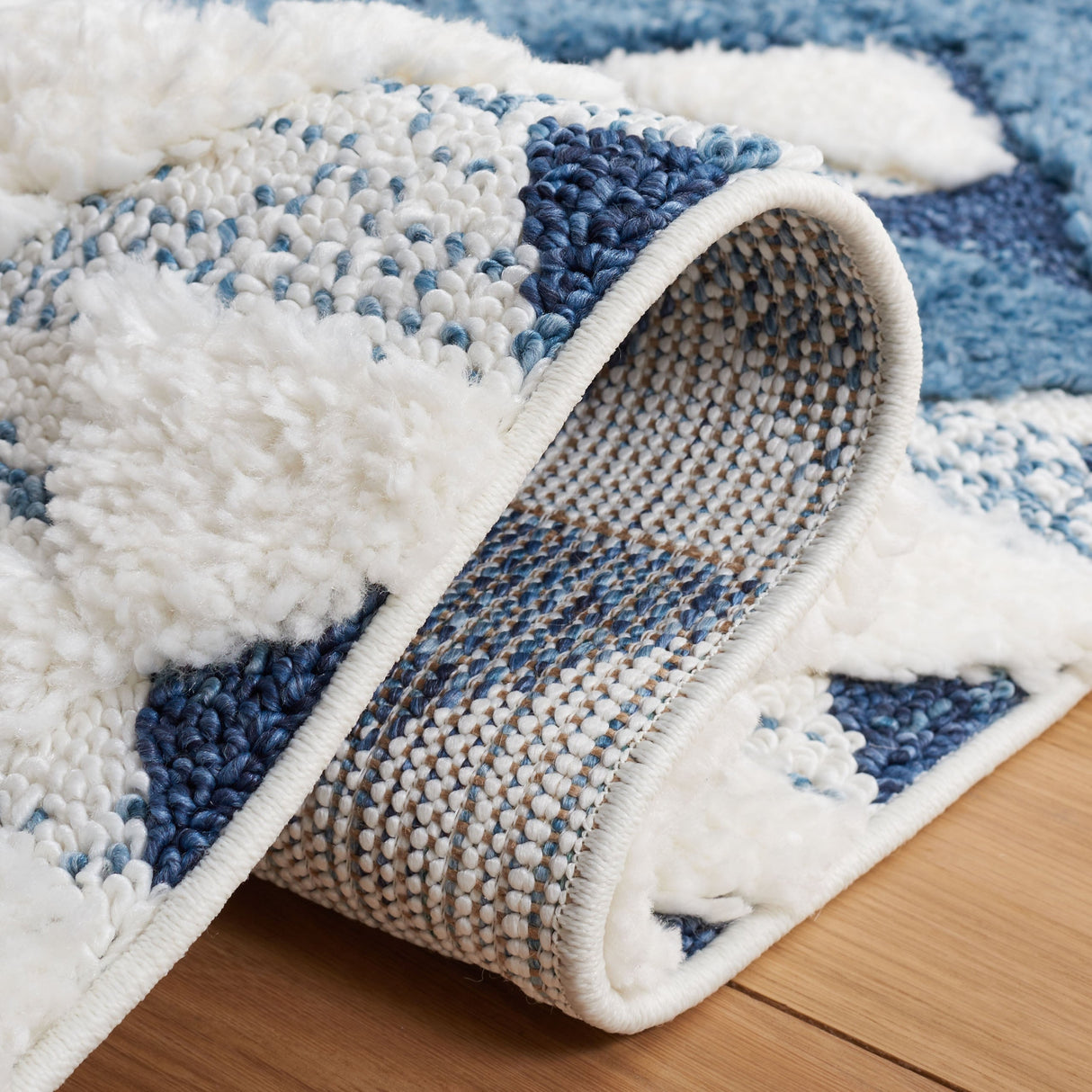 Safavieh Moroccan Tassel Shag Mts688M Blue/Ivory Rug.