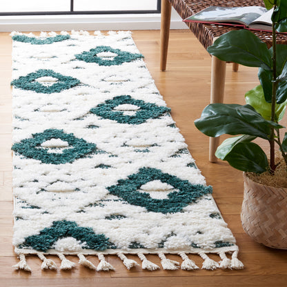 Safavieh Moroccan Tassel Shag Mts688Y Green/Ivory Area Rug