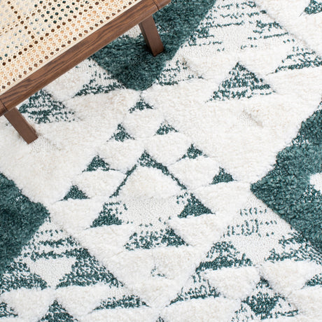 Safavieh Moroccan Tassel Shag Mts688Y Green/Ivory Rug.