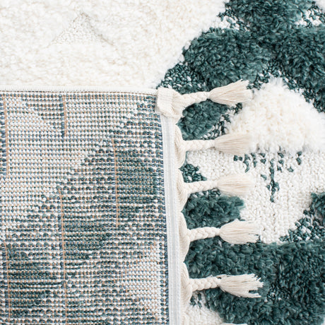 Safavieh Moroccan Tassel Shag Mts688Y Green/Ivory Rug.