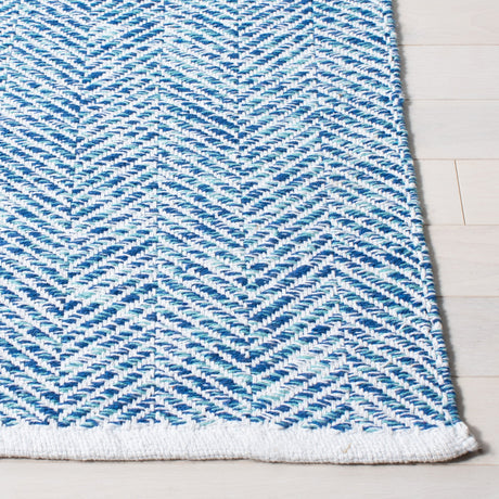 Safavieh Nantucket Nan144M Blue Rug.
