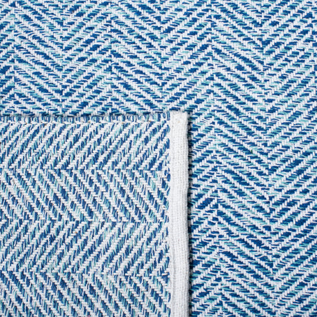 Safavieh Nantucket Nan144M Blue Rug.