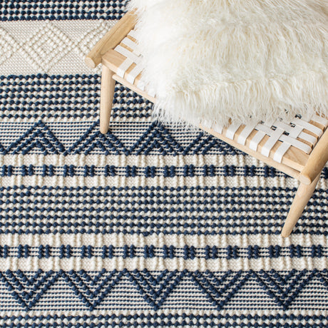 Safavieh Natura Nat102N Navy/Ivory Area Rug