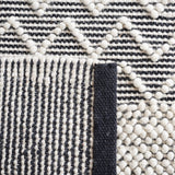Safavieh Natura Nat125Z Black/Ivory Rug.