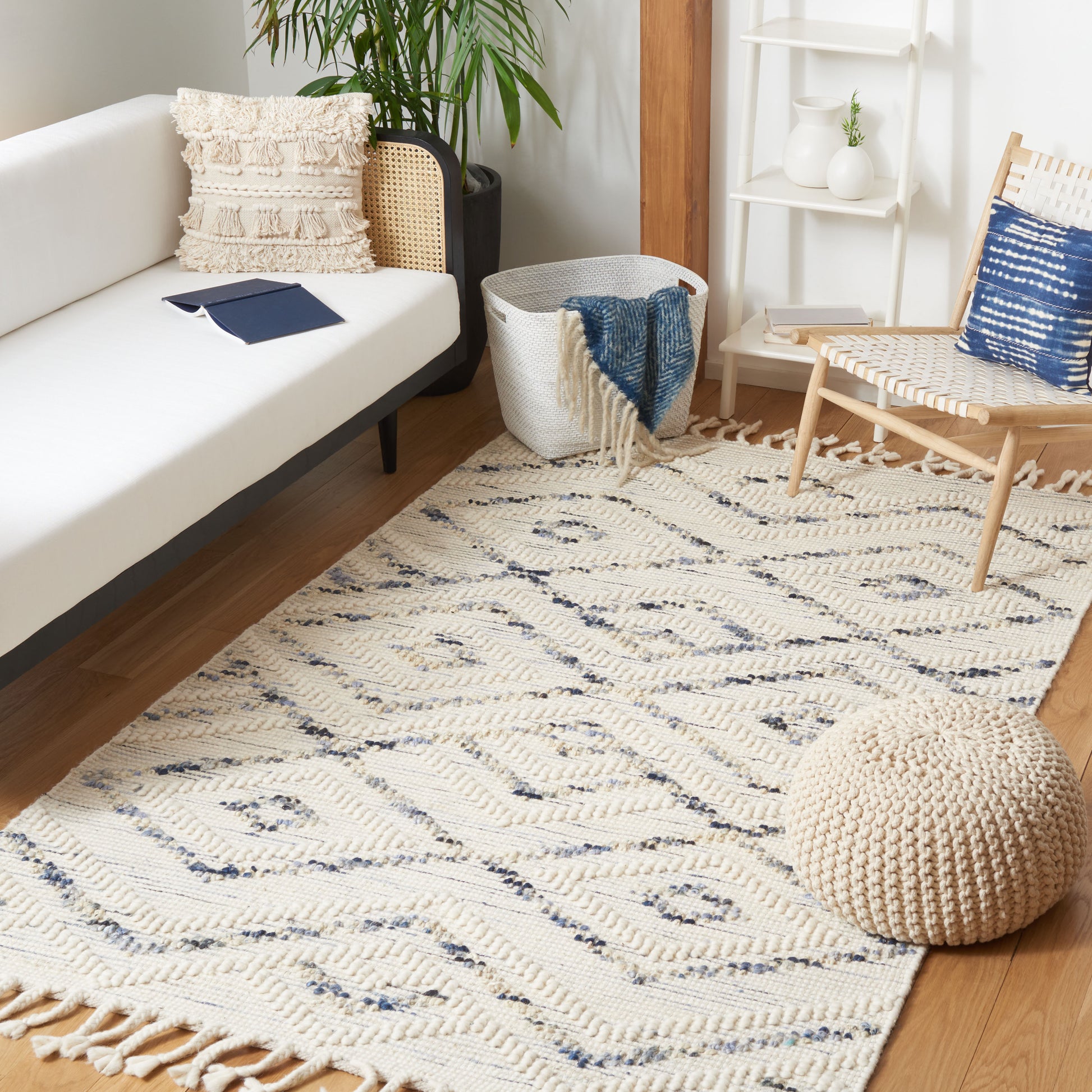 Safavieh Natura Nat177M Ivory/Blue Area Rug