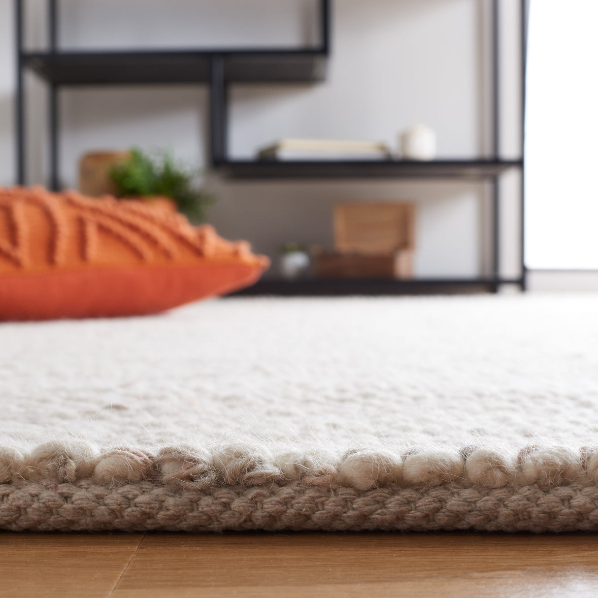 Safavieh Natura Nat182B Beige/Ivory Rug.