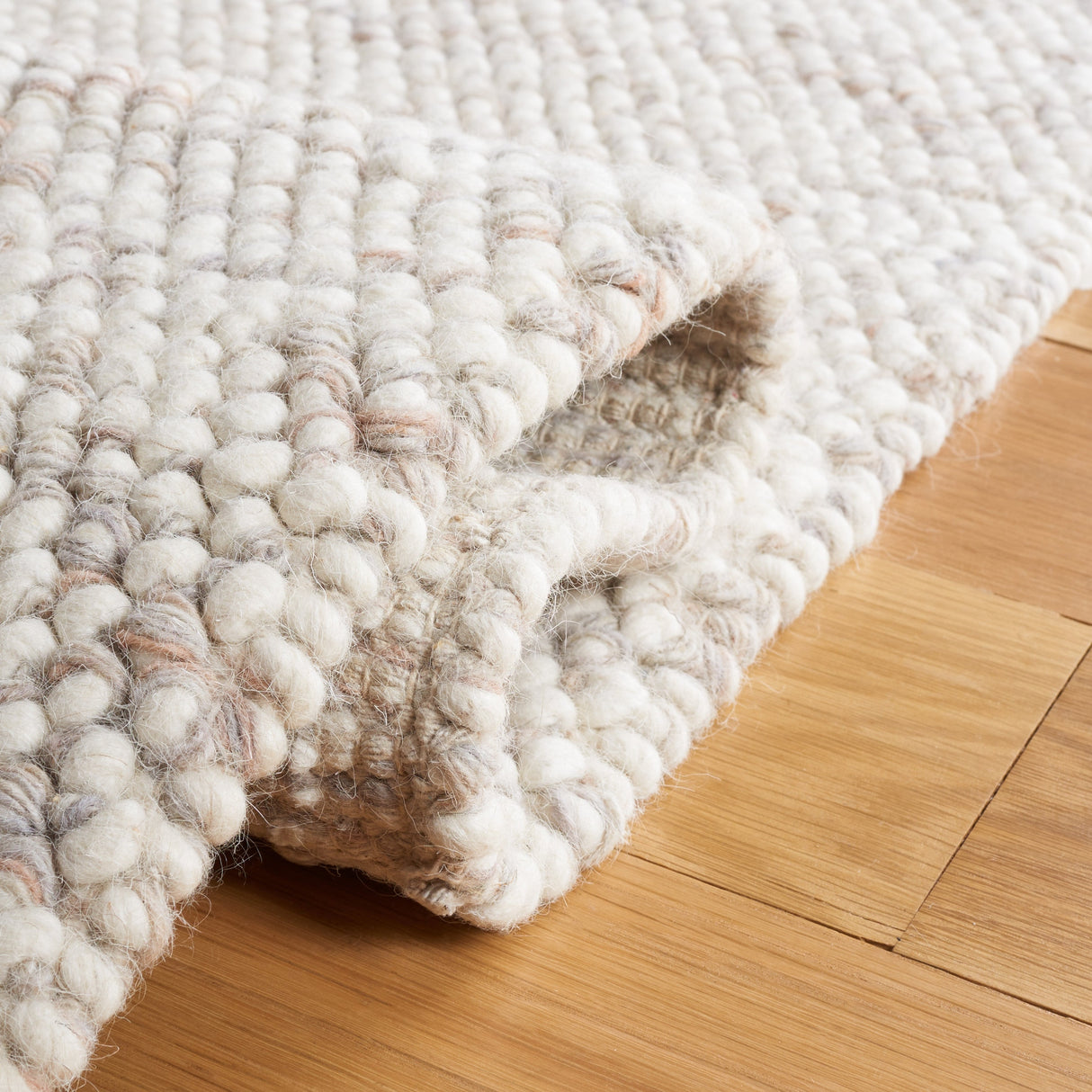 Safavieh Natura Nat182B Beige/Ivory Rug.