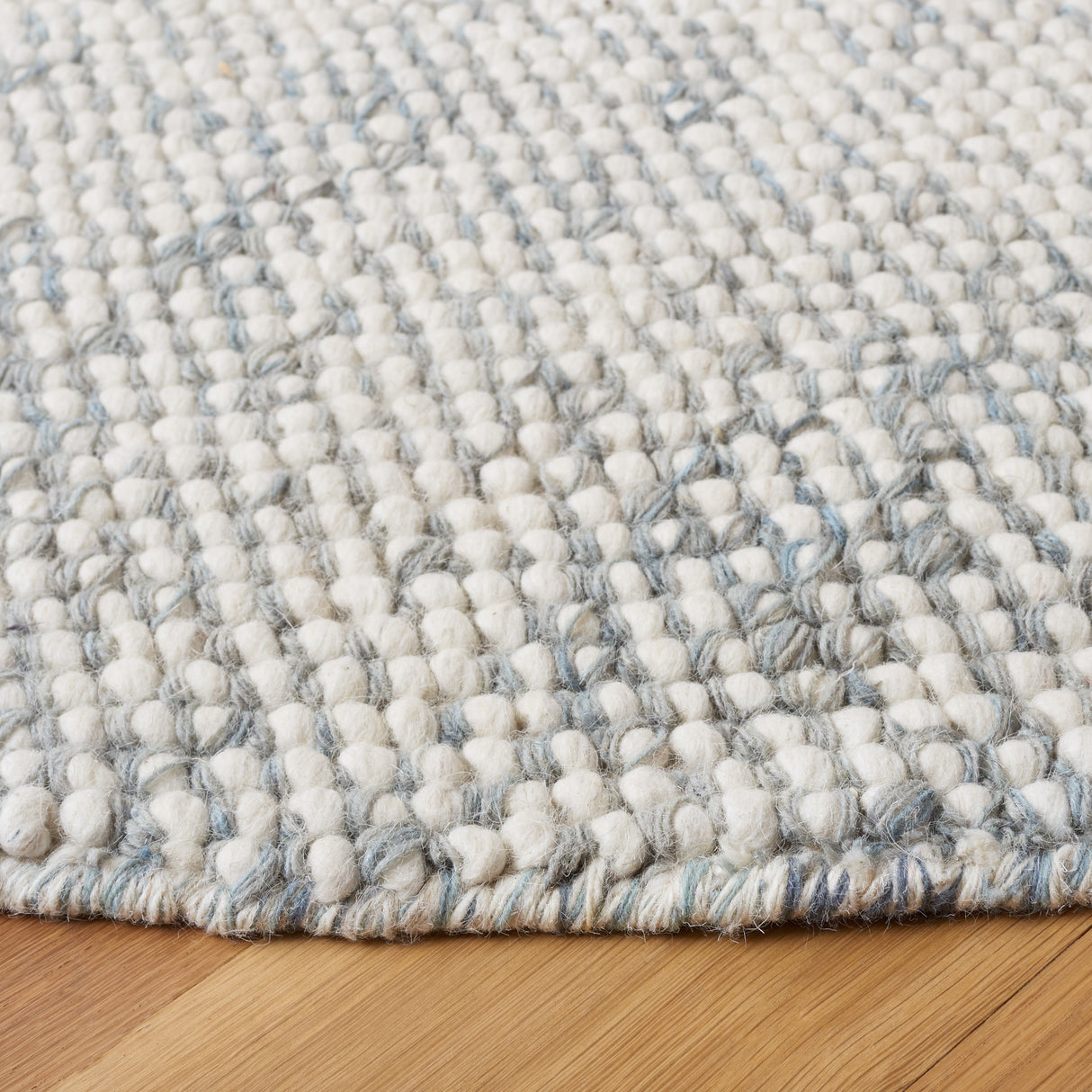 Safavieh Natura Nat182F Grey/Ivory Rug.