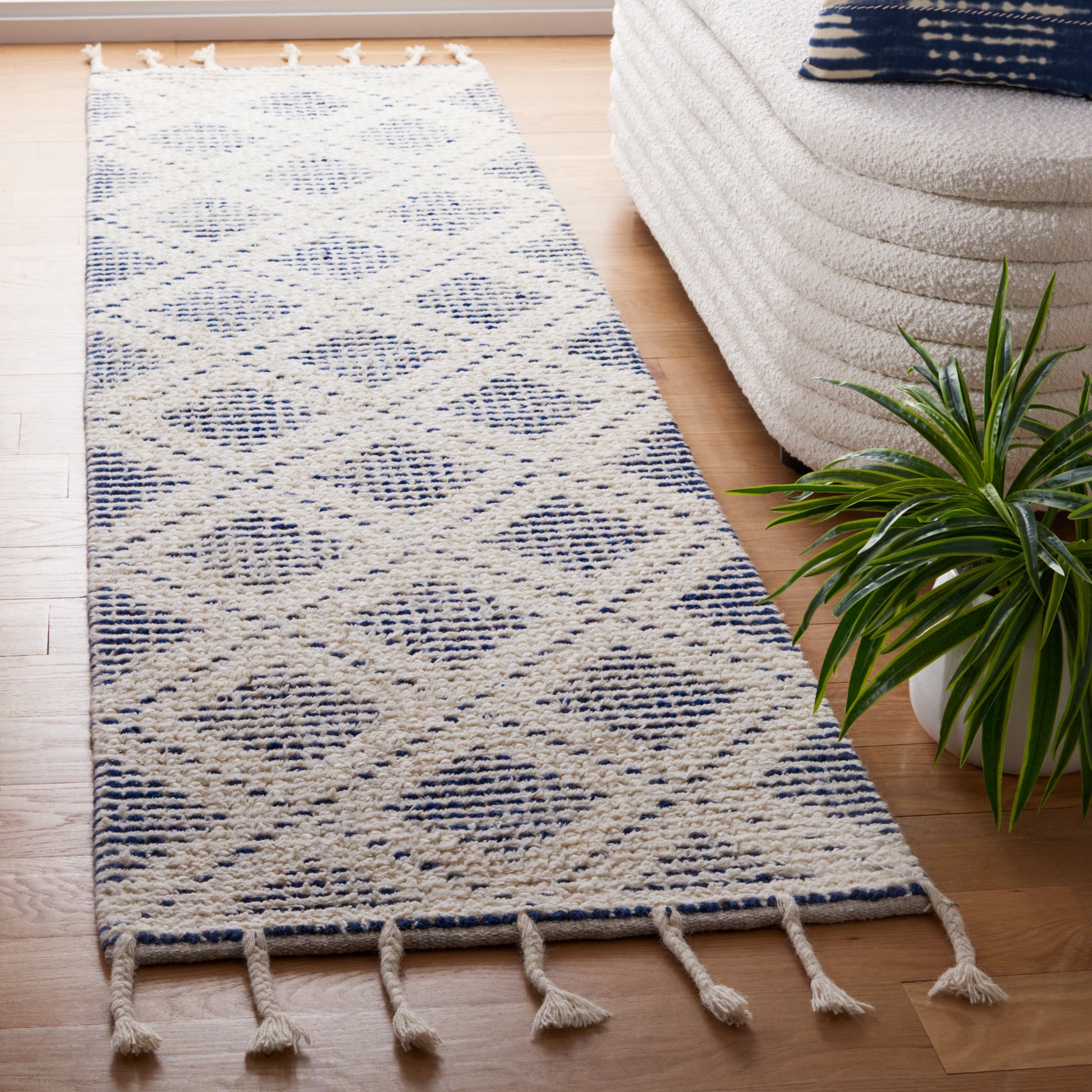 Safavieh Natura Nat183A Ivory/Blue Area Rug