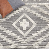 Safavieh Natura Nat275Z Black/Ivory Rug.