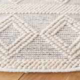 Safavieh Natura Nat307A Ivory/Black Rug.