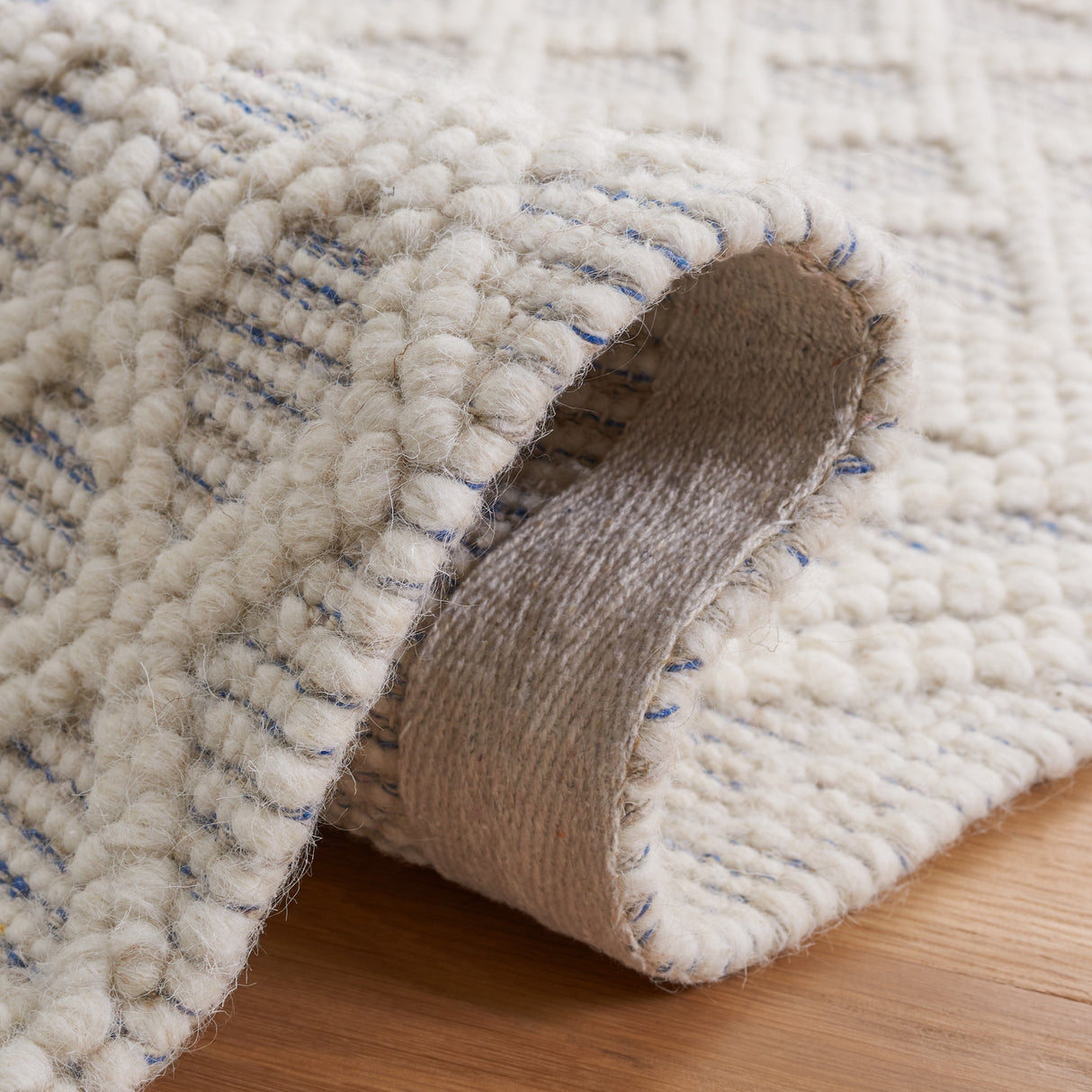 Safavieh Natura Nat308A Ivory/Blue Rug.