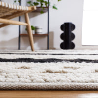 Safavieh Natura Nat334A Ivory/Black Area Rug