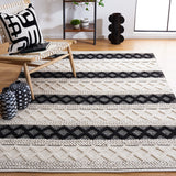 Safavieh Natura Nat334A Ivory/Black Rug.