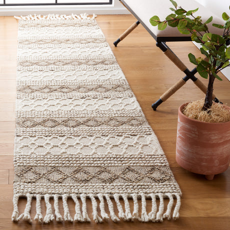 Safavieh Natura Nat337A Ivory/Brown Rug.