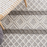 Safavieh Natura Nat344A Ivory/Charcoal Rug.