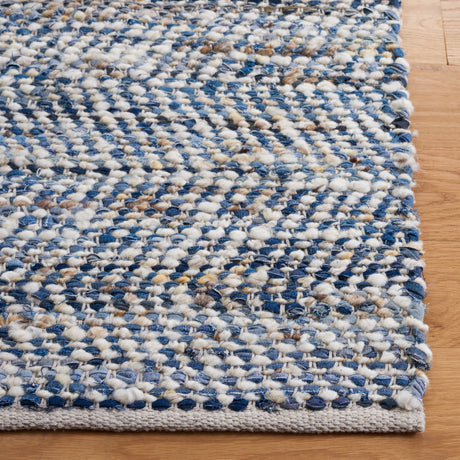 Safavieh Natura Nat346M Blue/Ivory Rug.