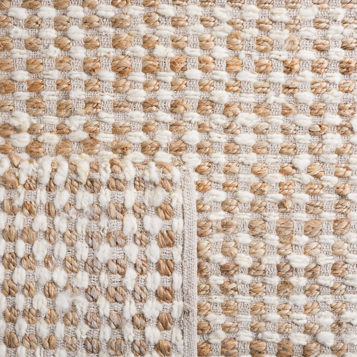 Safavieh Natura Nat349B Beige/Ivory Rug.