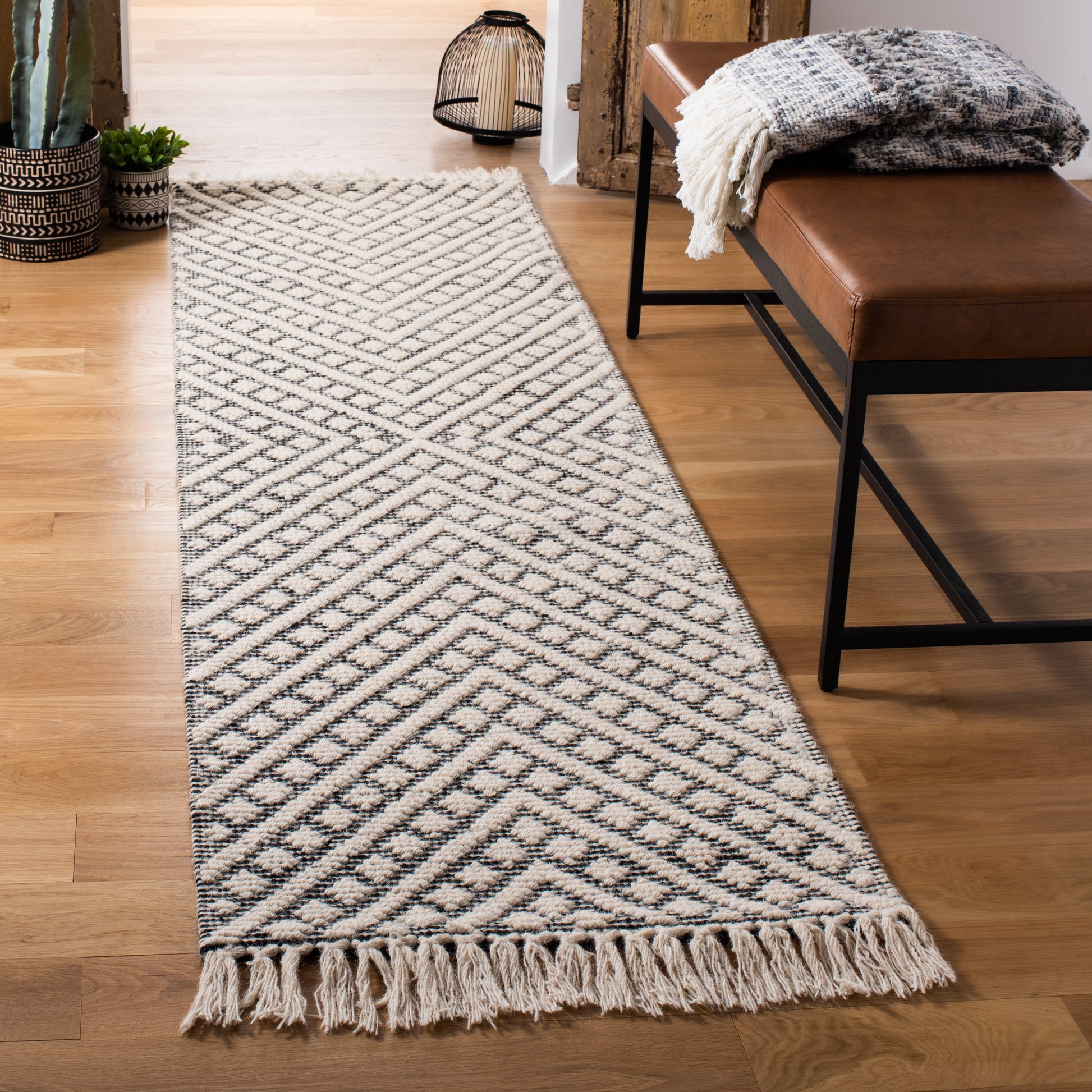 Safavieh Natura Nat355A Ivory/Black Area Rug