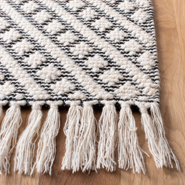 Safavieh Natura Nat355A Ivory/Black Rugs.