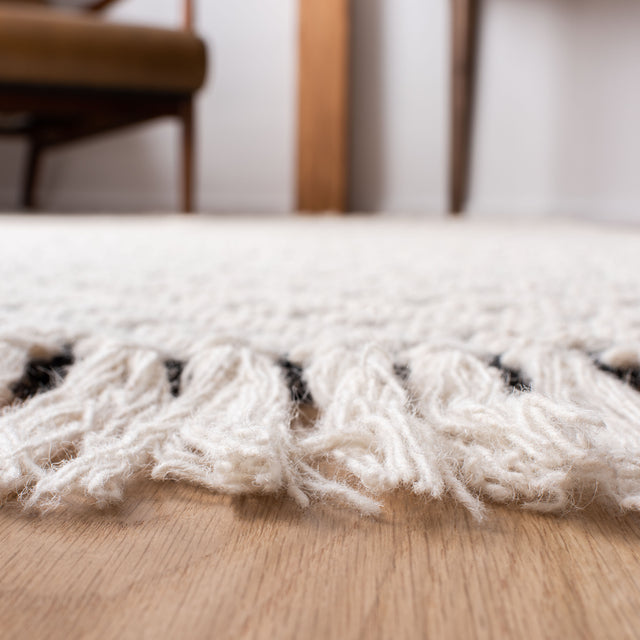 Safavieh Natura Nat355A Ivory/Black Rugs.
