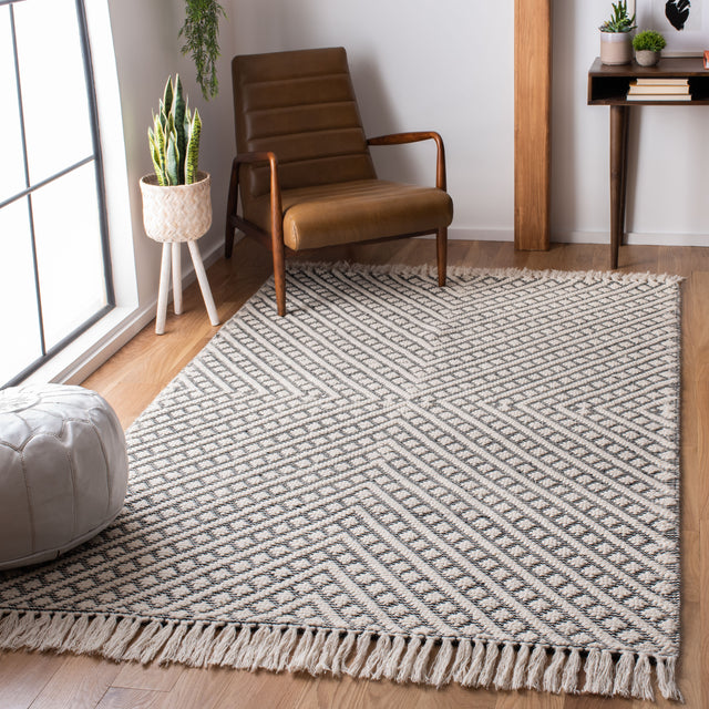 Safavieh Natura Nat355A Ivory/Black Rugs.