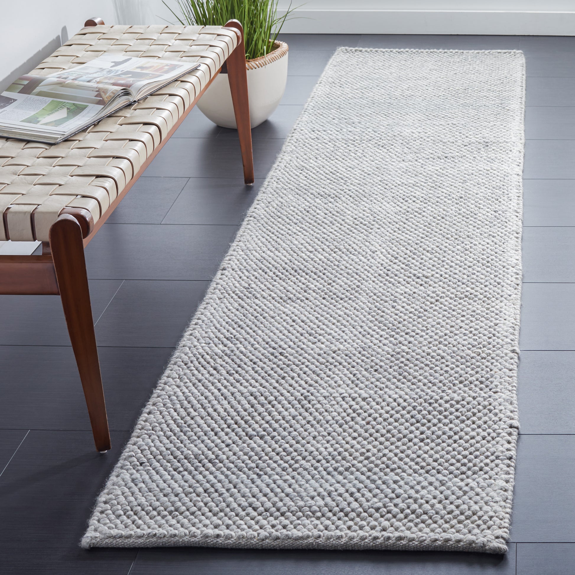 Safavieh Natura Nat425G Silver Area Rug