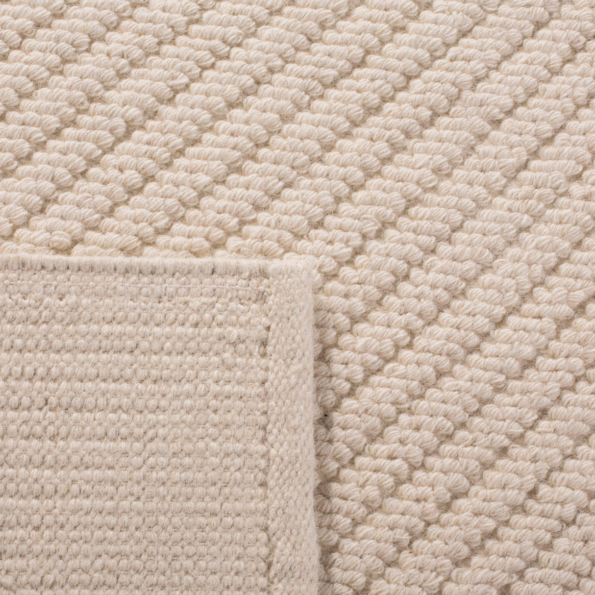 Safavieh Natura Nat450A Ivory Rug.