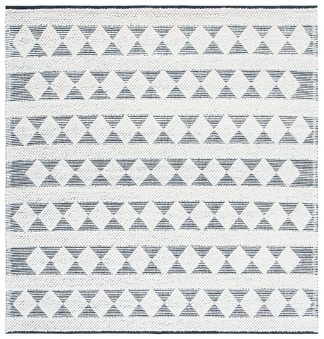 Safavieh Natura Nat481A Ivory/Black Area Rug