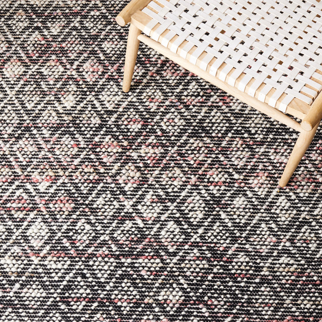 Safavieh Natura Nat615Q Ivory/Red Rugs.